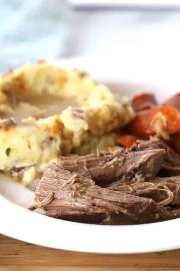 The Best Rump Roast in the Crock pot {Homemade Gravy ...