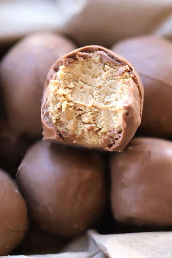 buckeye balls or peanut butter balls in a christmas gift box, graham cracker peanut butter balls, how to make peanut butter balls.