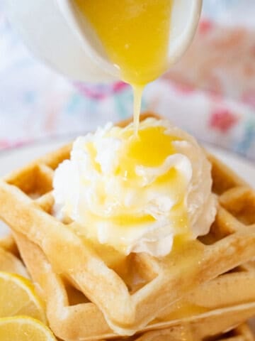 lemon syrup recipe, easy breakfast lemon syrup recipe. syrup for pancakes, recipe lemon syrup.