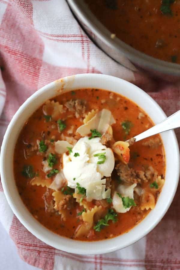 easy lasagna soup recipe in a bowl