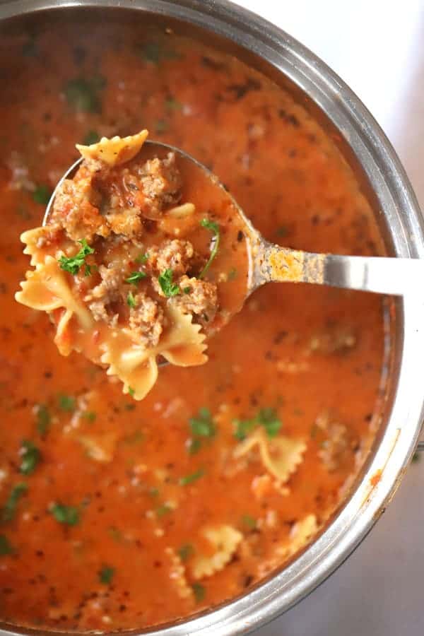 Easy Lasagna Soup Recipe-30 Minute Meal {Video} | The Carefree Kitchen