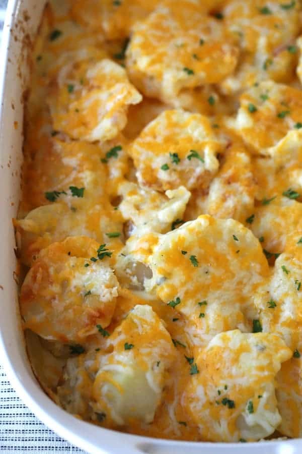 scalloped potatoes with cream, easy scalloped potatoes, scalloped potatoes creamy.