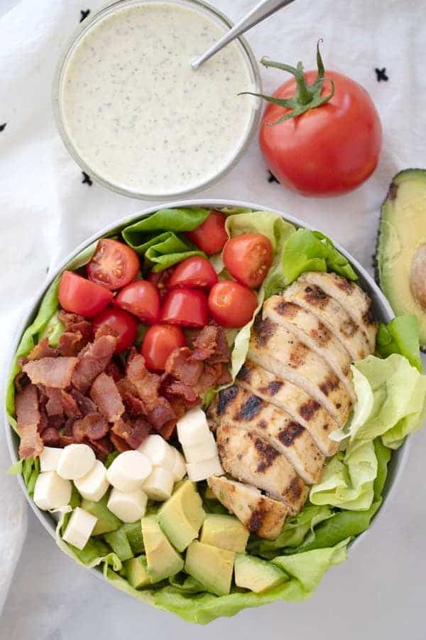 healthy grilled chicken BLT salad recipe with pesto ranch dressing HEalthy grilled chicken recipes.