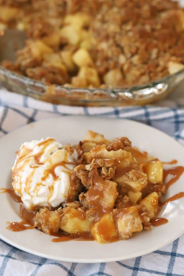 Caramel Apple Crisp with Oat Topping