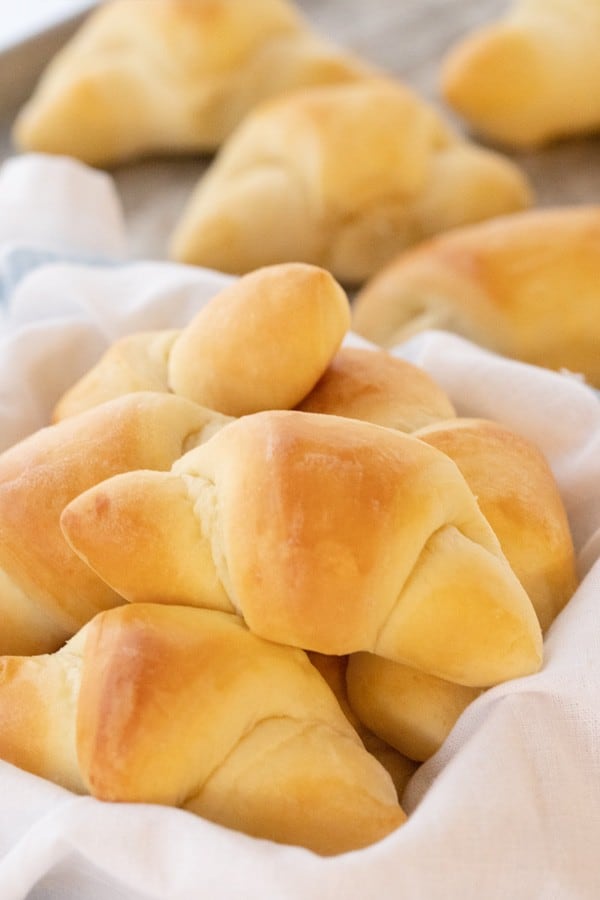 Homemade Crescent Rolls Recipe • Food Folks and Fun