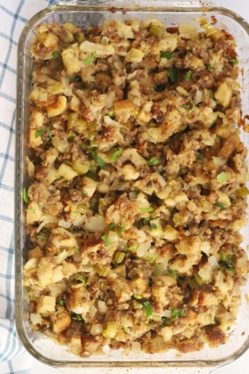 the best sausage and apple stuffing for thanksgiving