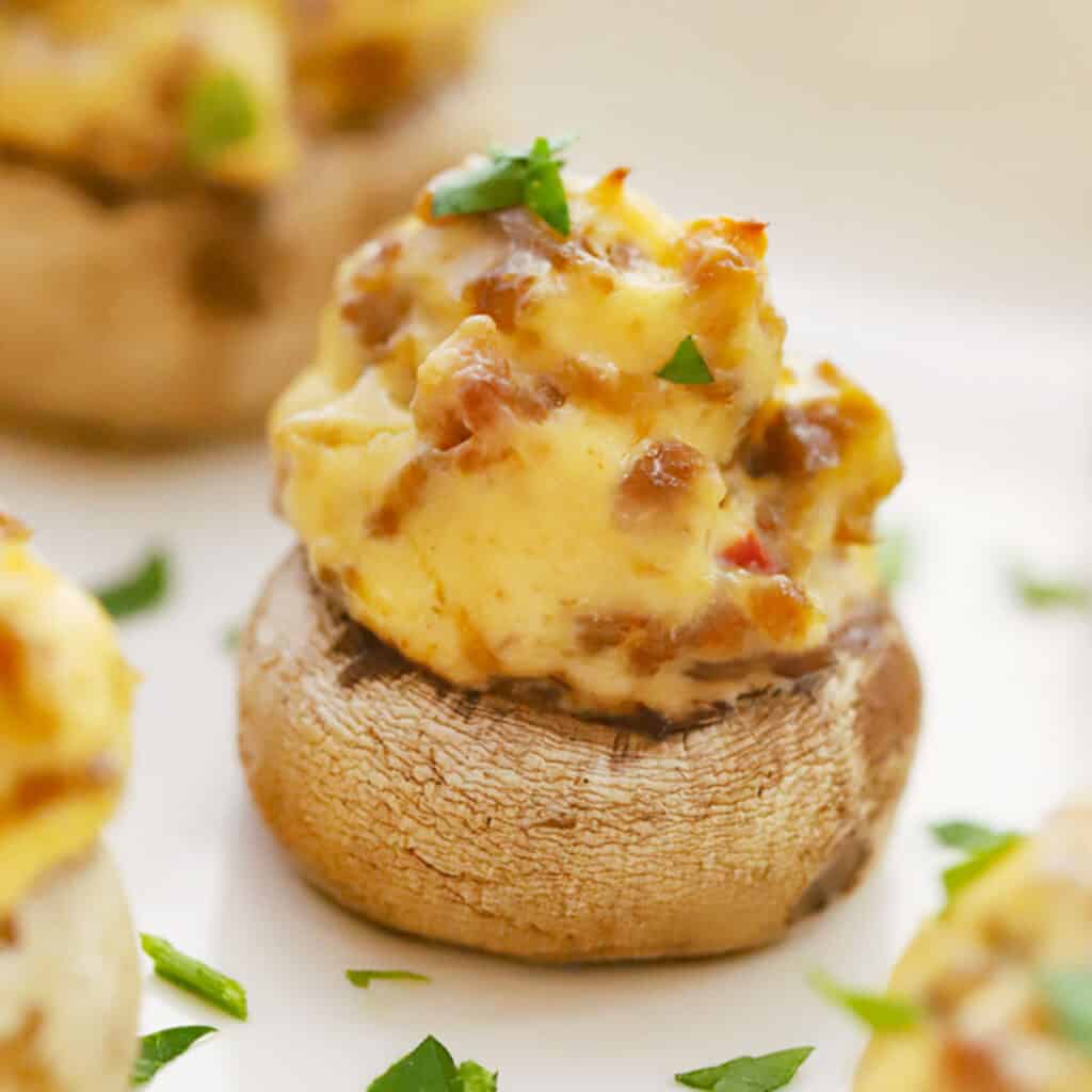 sausage and cream cheese stuffed mushrooms, best thanksgiving appetizers