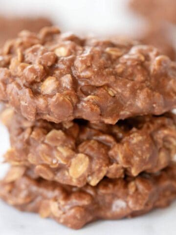 nutella no bake cookies on parchment, easy nutella oatmeal no bake cookies.