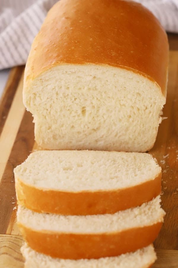 sliced white bread recipe, easy homemade white bread.