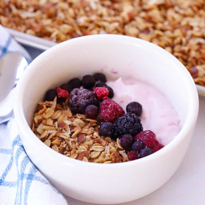 Healthy Granola - The Carefree Kitchen