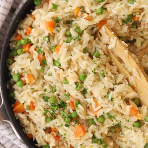 Rice pilaf in a pot.