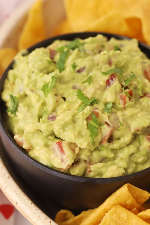 Best Guacamole Recipe {Video} - The Carefree Kitchen