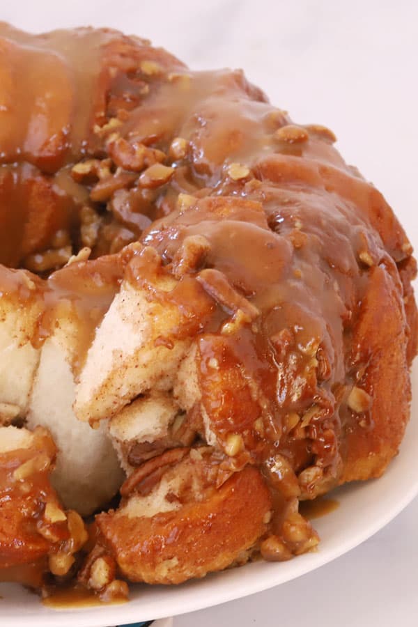 caramel pecan monkey bread recipe for breakfast or brunch,