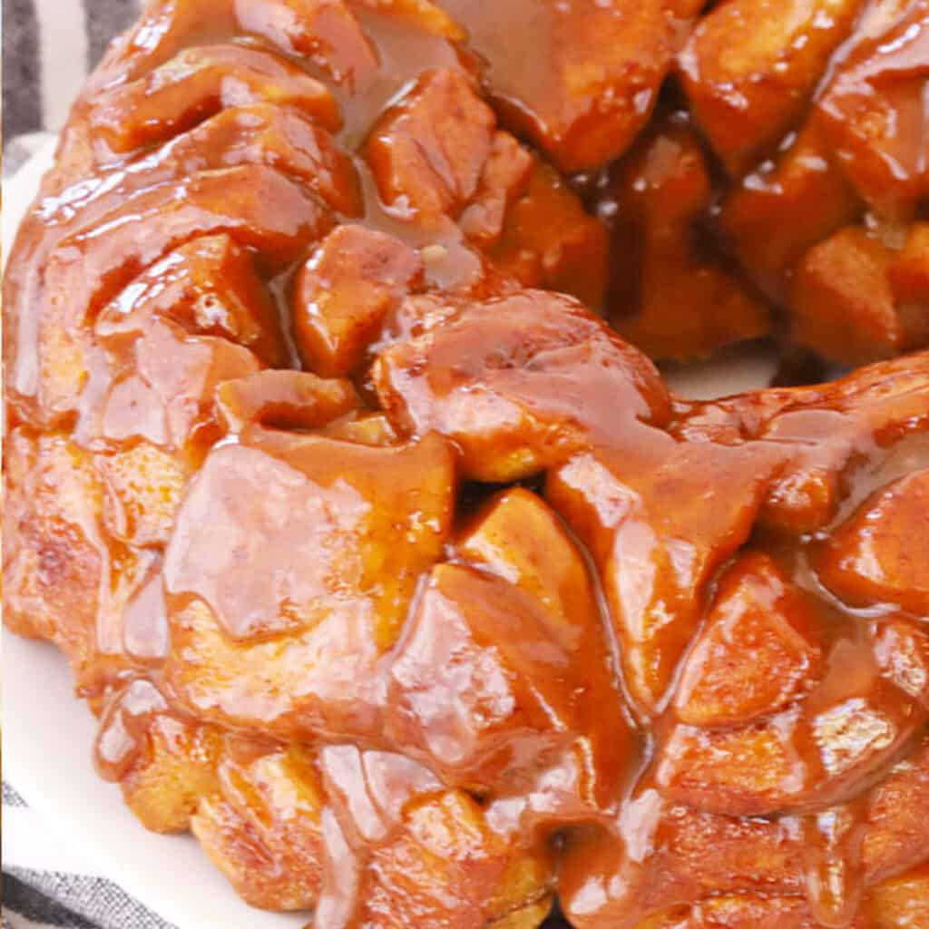 best homemade monkey bread, monkey bread pillsbury, canned biscuit monkey bread,