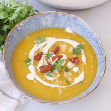 roasted squash soup recipe, acorn butternut squash soup.
