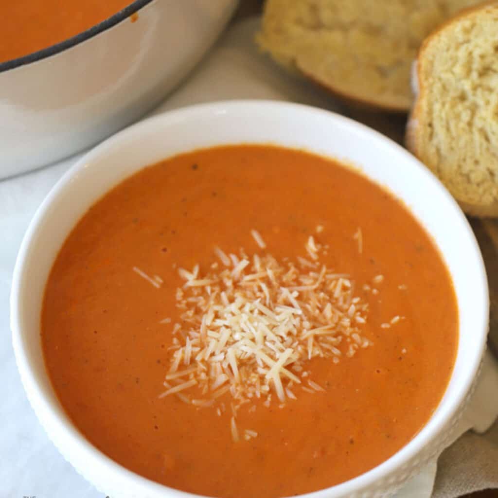 recipe for creamy tomato soup, how to make homemade tomato soup.