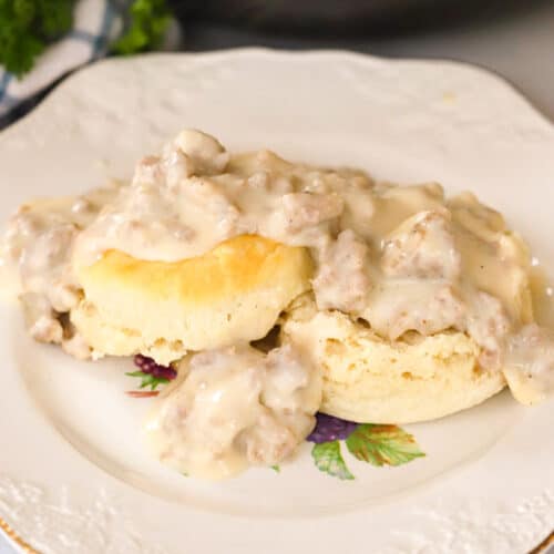 Best Sausage Gravy Recipe - The Carefree Kitchen