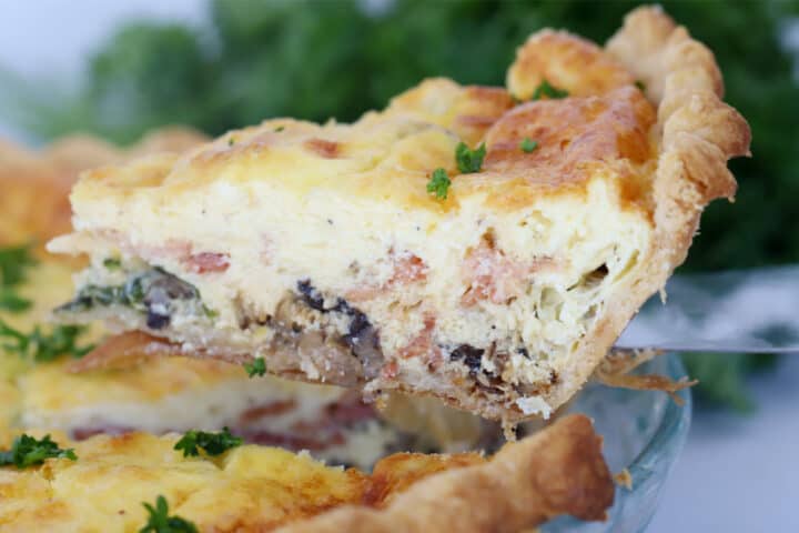 Bacon Mushroom Quiche Recipe {Easy} - The Carefree Kitchen