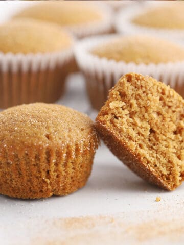 applesauce muffins recipe with sugar topping for muffins
