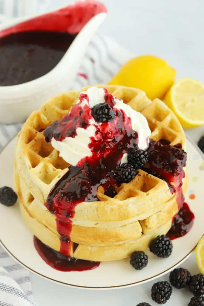 homemade blackberry syrup recipe, easy breakfast syrup recipe.