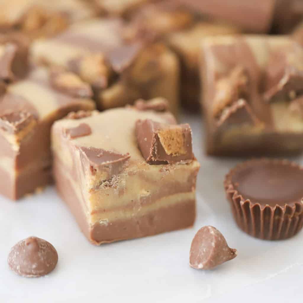 reese's chocolate swirl fudge