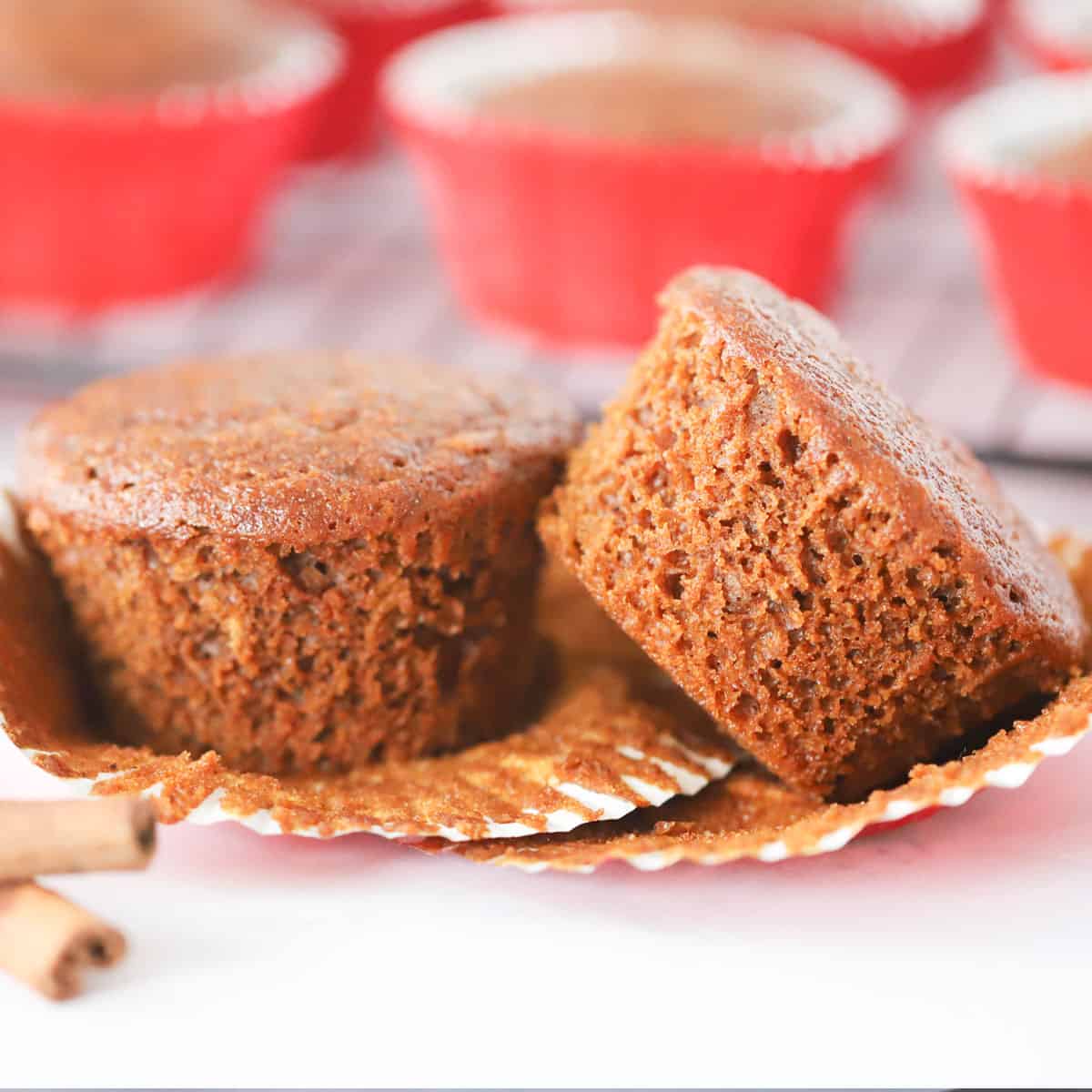 gingerbread muffins recipe, recipe for gingerbread muffins.