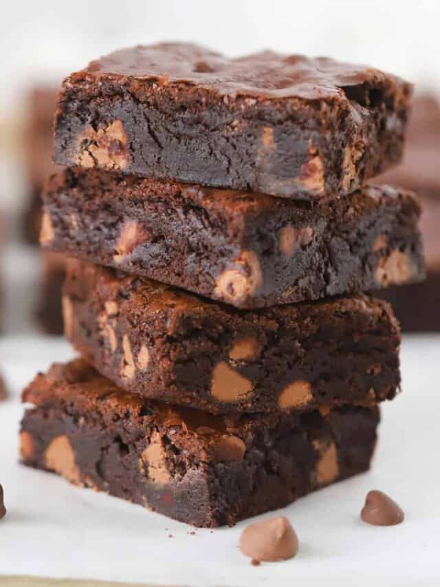 Best Chewy Fudge Brownie Recipe Story The Carefree Kitchen