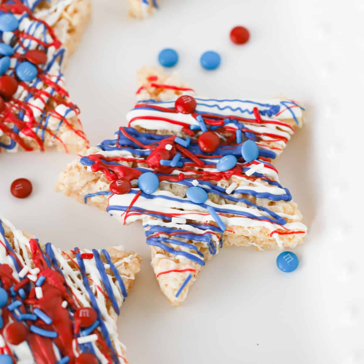 Easy Rice Krispies Treat Pops - Far From Normal