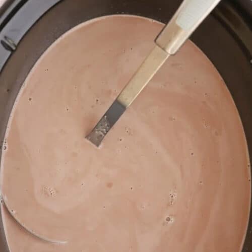 homemade hot cocoa recipe, hot chocolate bar ideas.