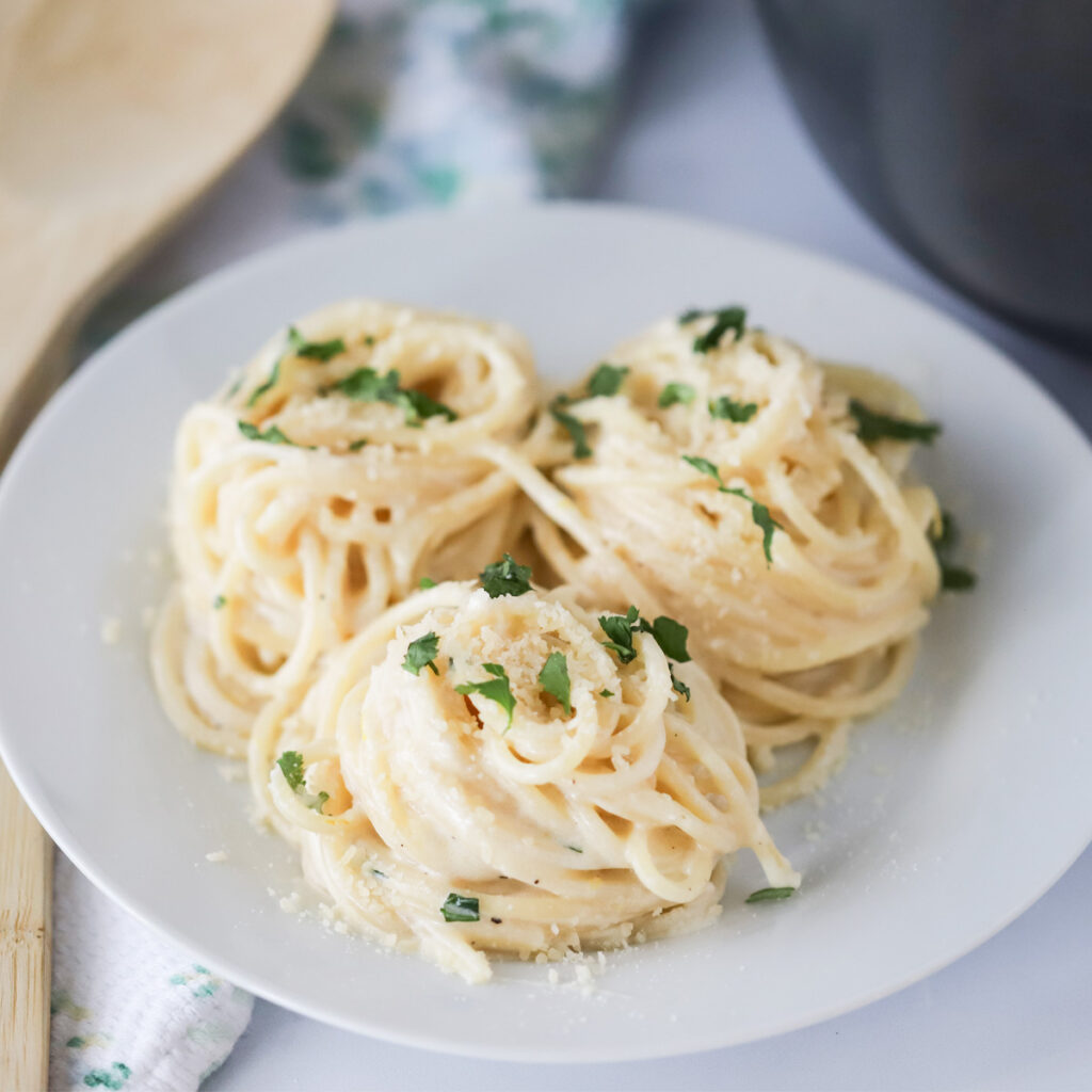 Lemon Garlic Cream Sauce The Carefree Kitchen