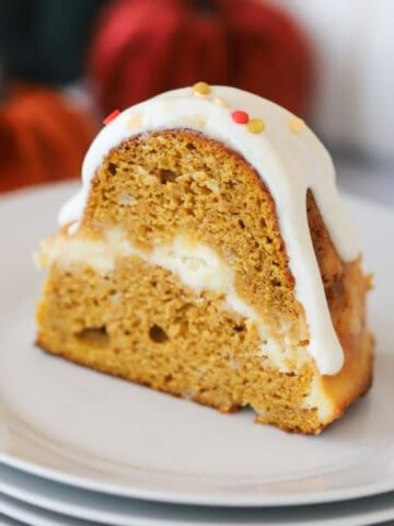 how to make pumpkin bundt cake with cheesecake swirl recipe.