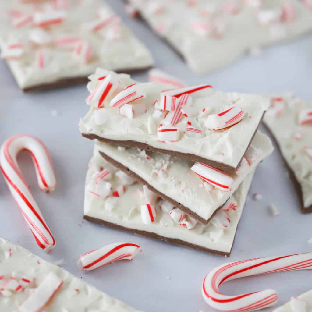 peppermint bark candy recipe, homemade christmas candy, candy recipes for christmas, holiday candy recipes.