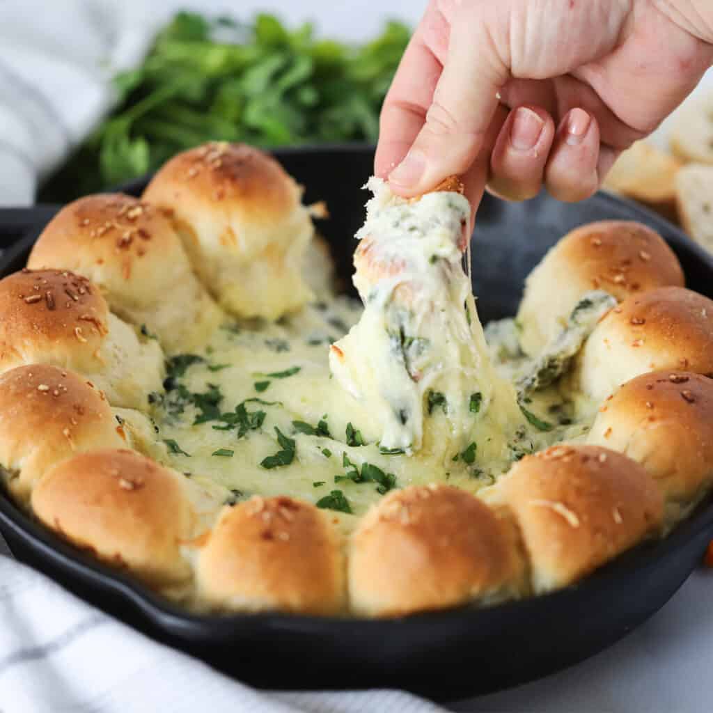 Spinach dip bread ring appetizer for the holidays.