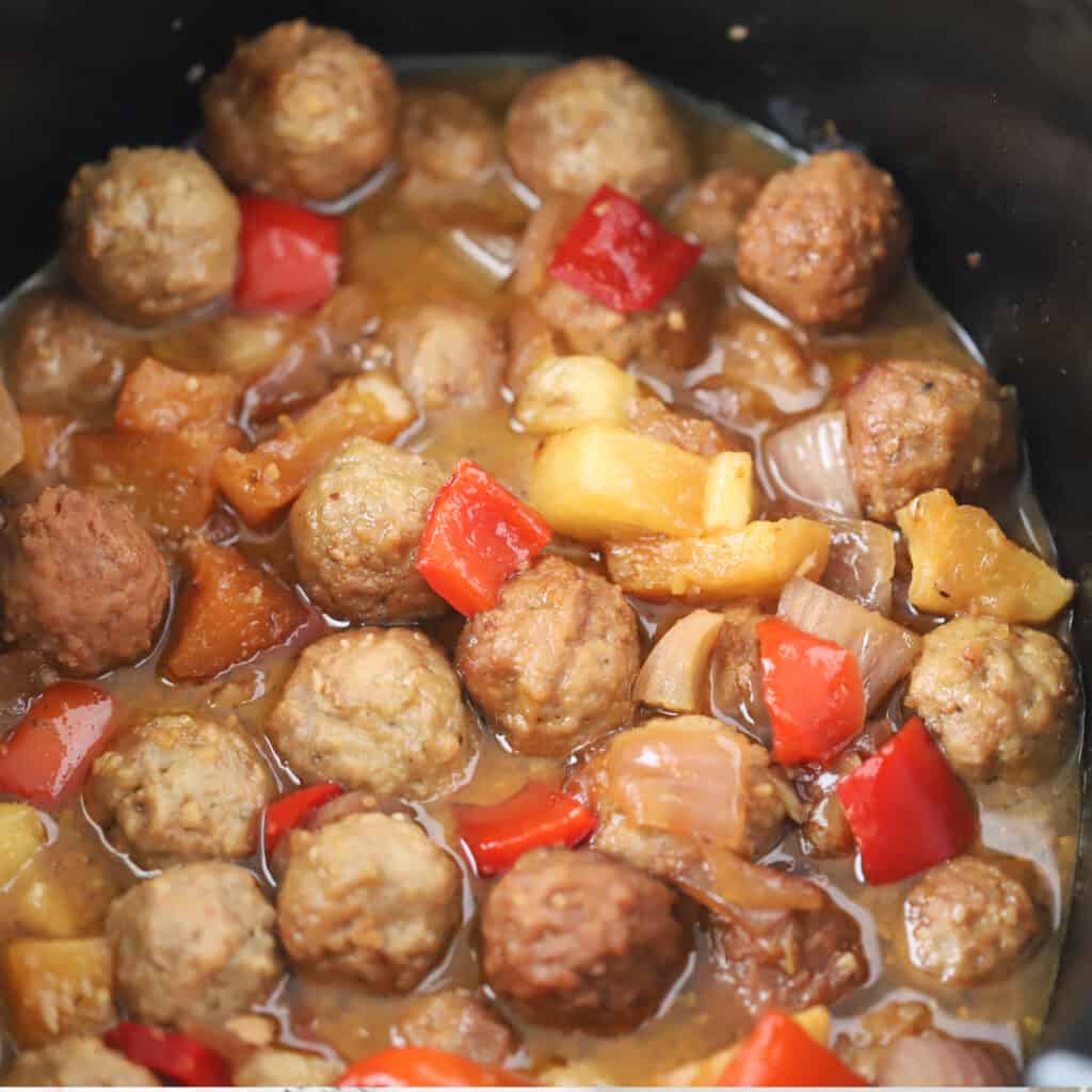 how to make Sweet and Sour Meatballs in crockpot recipe. easy dinner idea. 