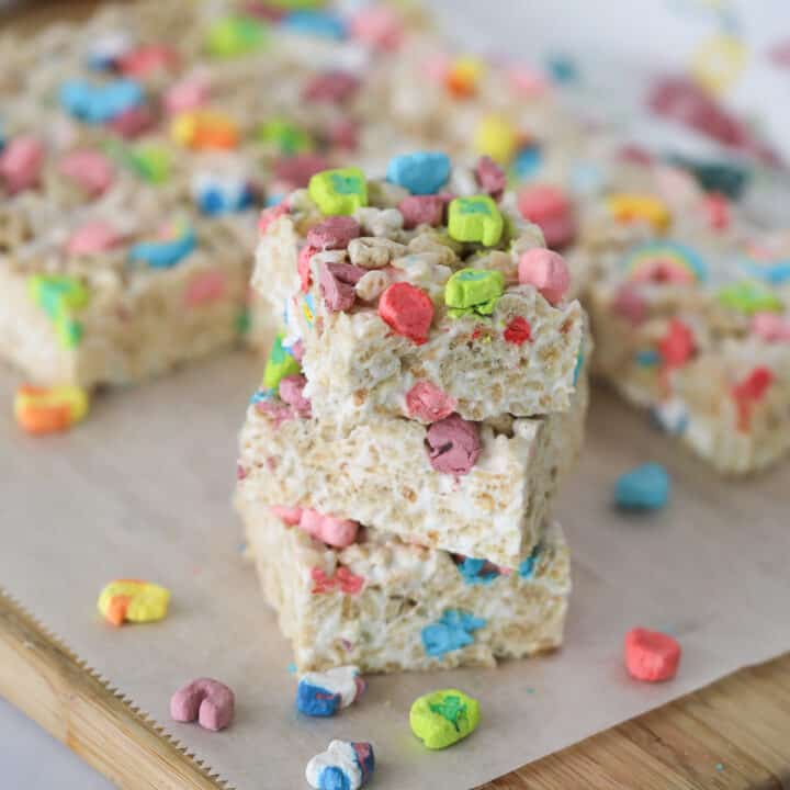 Lucky Charms Cereal Bars - The Carefree Kitchen
