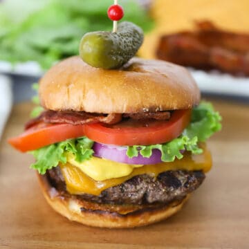 Best Homemade Hamburgers Recipe - The Carefree Kitchen