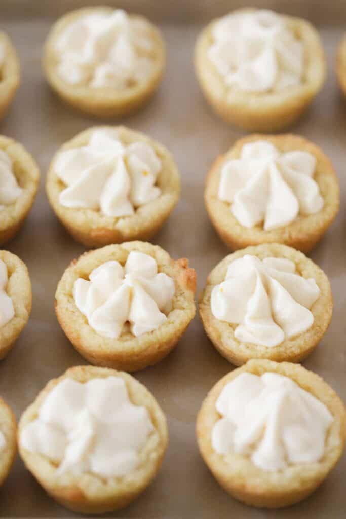 cookie cups with lemon cream filling, best cookie cups recipe.  lemon cream cheese cookies.