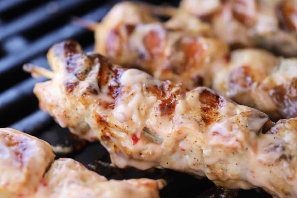 how to make bang bang chicken skewers, an easy grilled chicken recipe. 