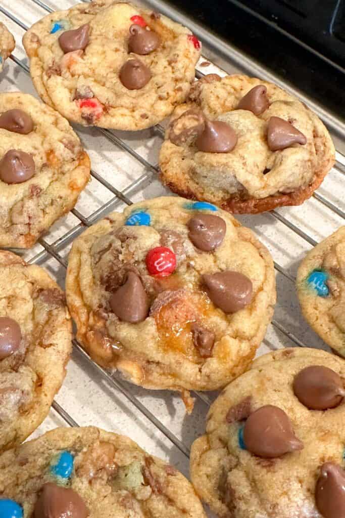 A delicious candy bar cookies recipe, your answer to what to do with leftover halloween candy.