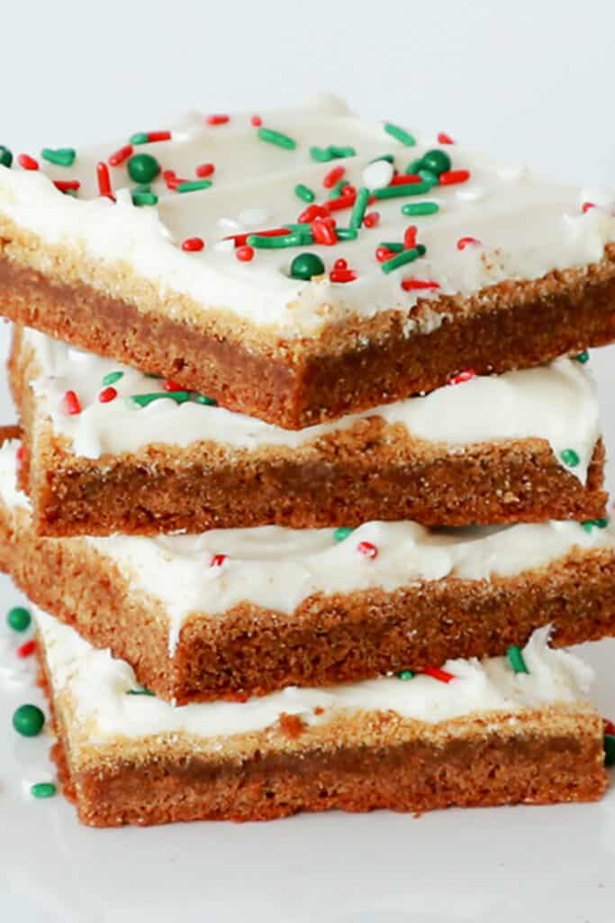 how to make christmas cookie bars, gingerbread cookie bars, delicious molasses bars.