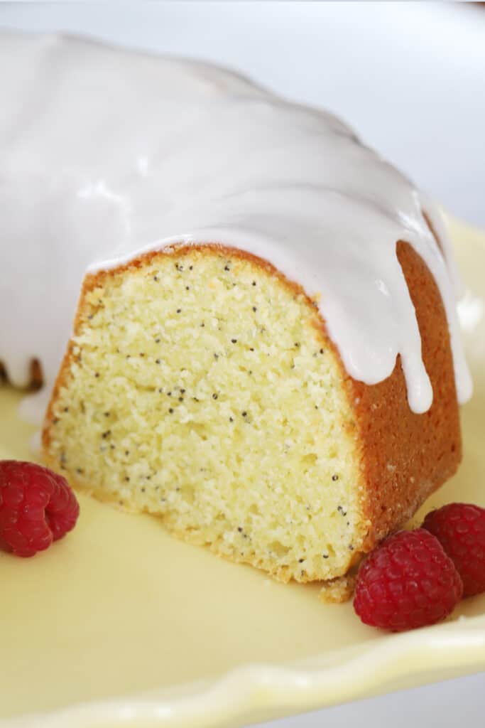 how to make Lemon Poppy Seed Bundt Cake recipe