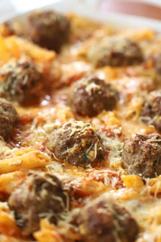 Meatball and penne pasta bake