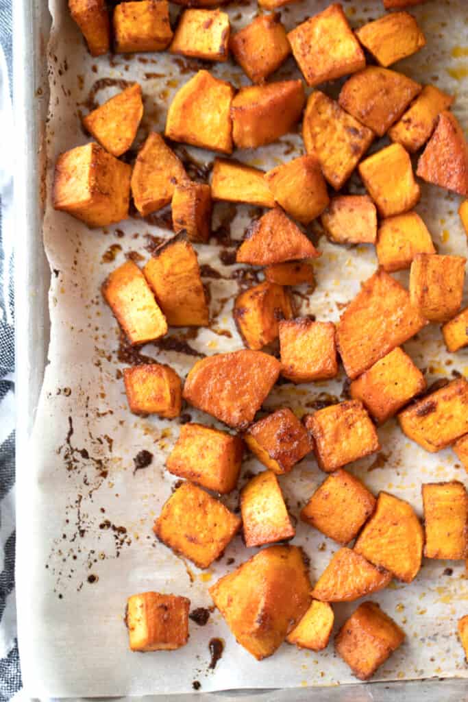 How to roast sweet potatoes cubed in oven, an easy spiced sweet potatoes recipe.