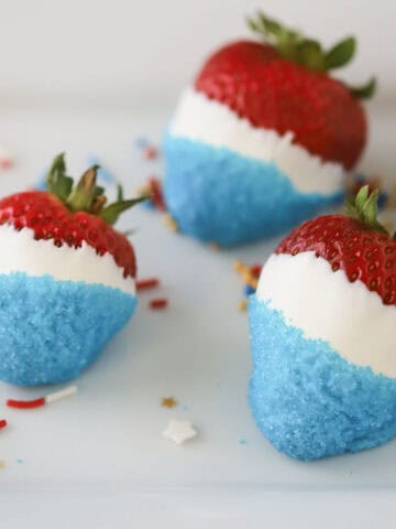 how to make red white and blue strawberries for 4th of july