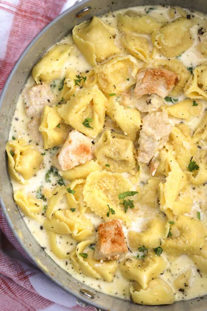 how to make garlic chicken tortellini pasta dinner
