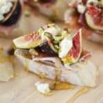 recipe for no bake Fig And Prosciutto Crostini recipe