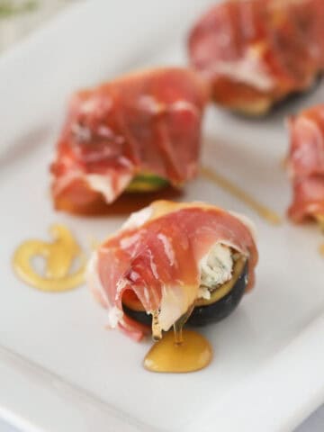 easy appetizer, Prosciutto Wrapped Fig recipe, cold appetizer