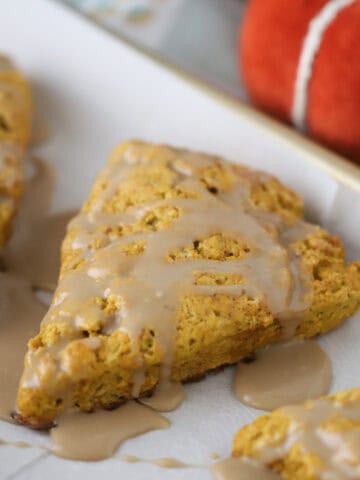 how to make pumpkin scones with cream recipe.