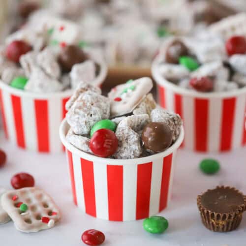 how to make Reindeer Bait Muddy Buddies recipe, chocolate peanut butter chex mix