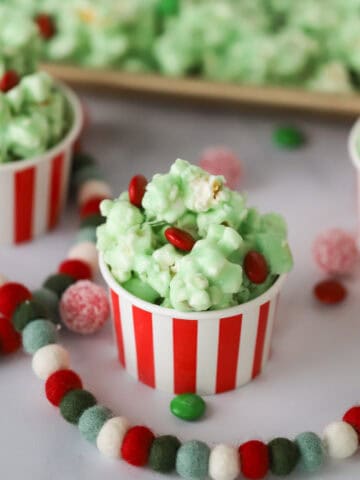 how to make Grinch Popcorn recipe, easy marshmallow popcorn recipe